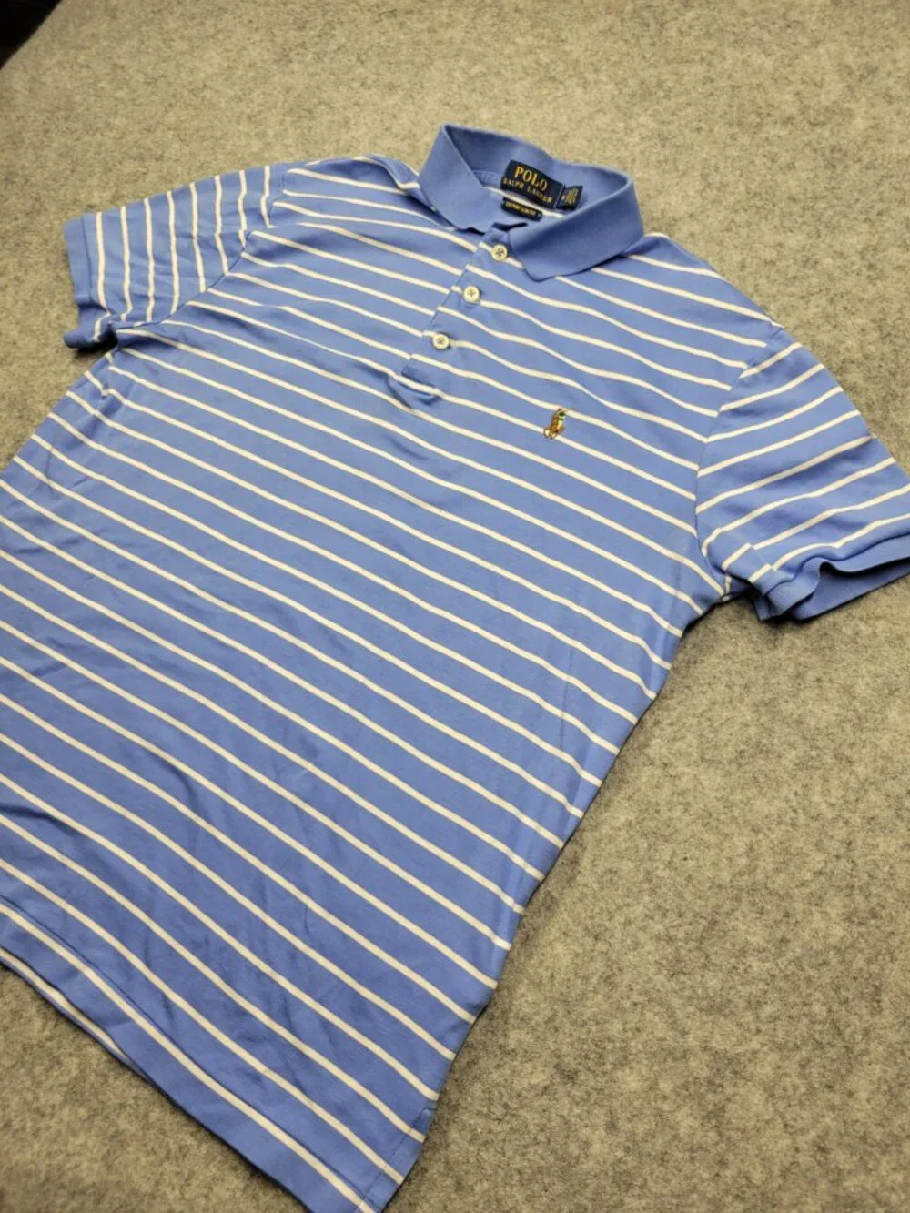 Polo Ralph Lauren Mens polo shirt  size medium blue and white good condition